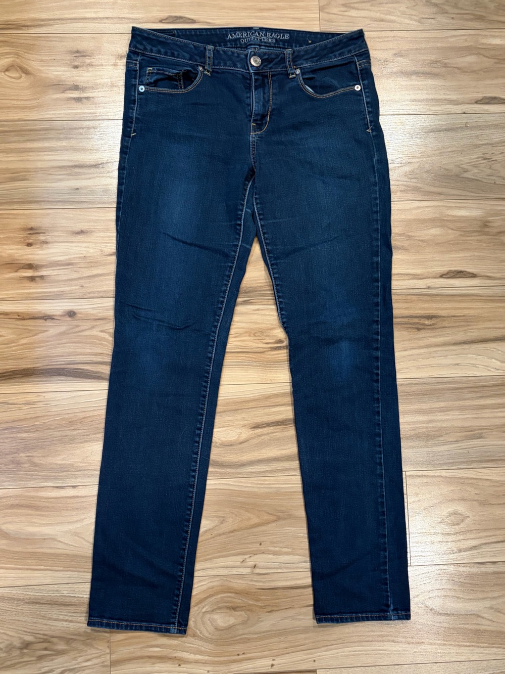 American Eagle Skinny Jeans 10